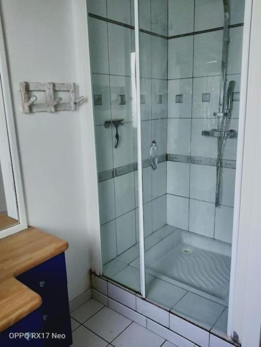 Appartement Au Coeur Du Village De Callian Luaran gambar